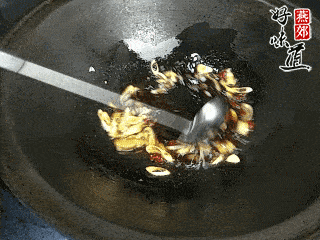 SS:网站文件：20241203101905802712.gif；原始文件：t011781dba0a525ffa9.gif